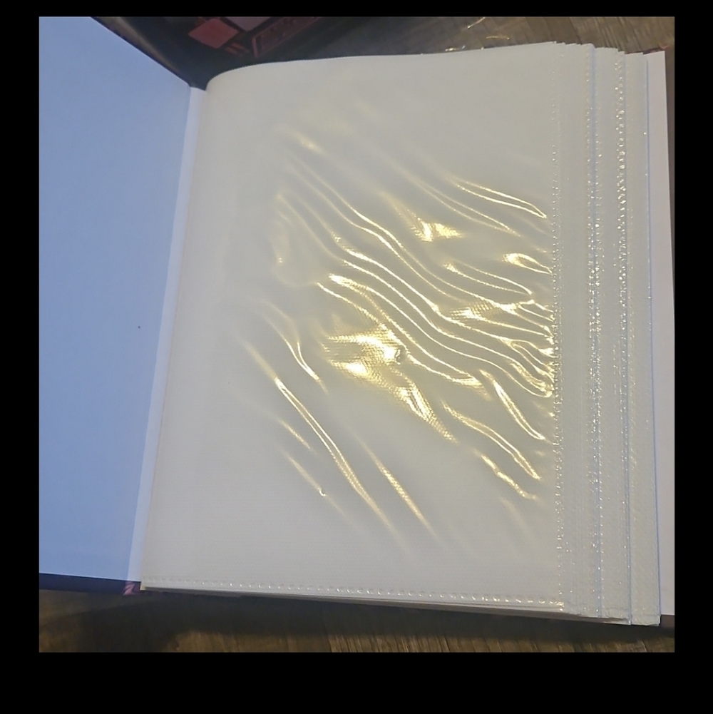 Lot Of Illumicrate Items - Picture 9 of 16